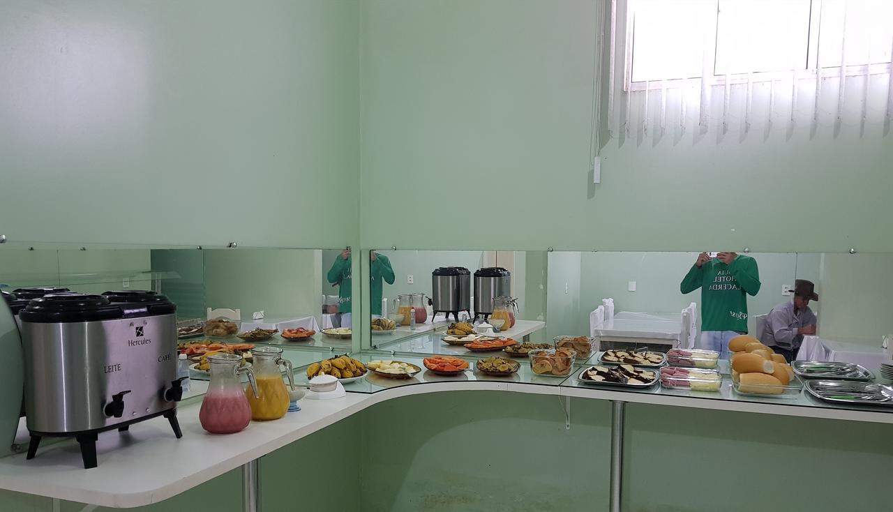 Hotel Central Lacerda Candido Sales ภายนอก รูปภาพ